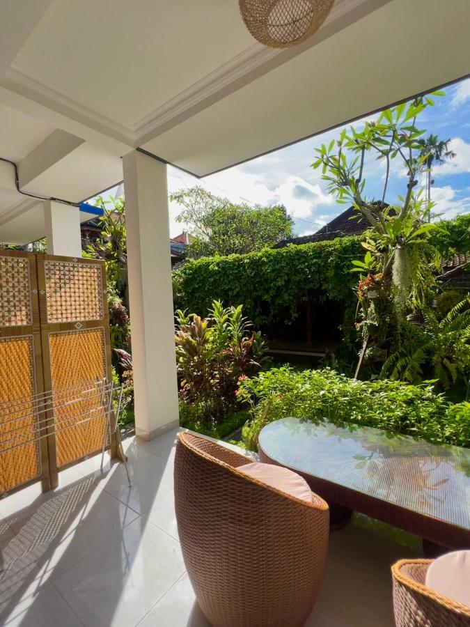 Varmana Ubud Guest House Экстерьер фото